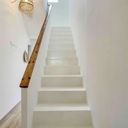 Ferienhaus Casa Mandarina: 4 Bedrooms - 2 Terraces - Parking
