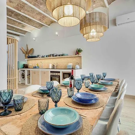 Ferienhaus Casa Mandarina: 4 Bedrooms - 2 Terraces - Parking *